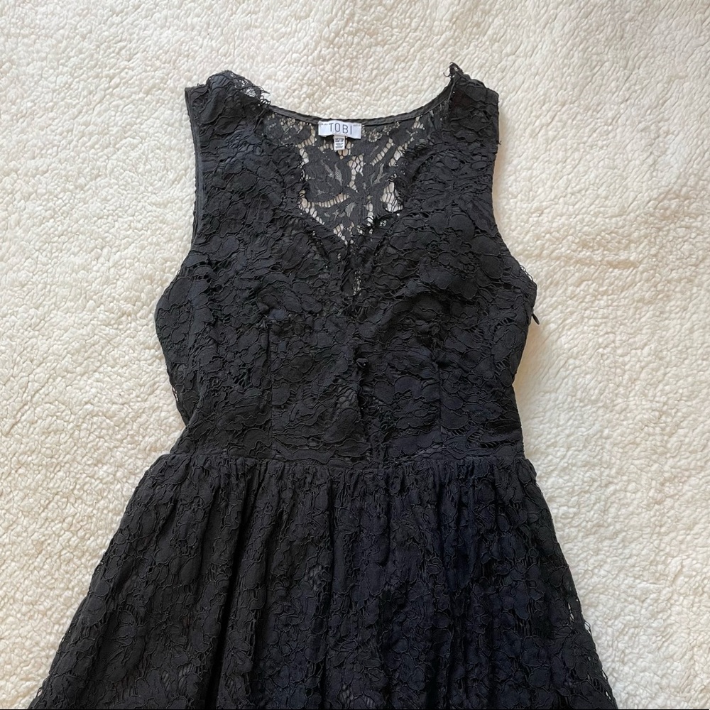 black lace dress
